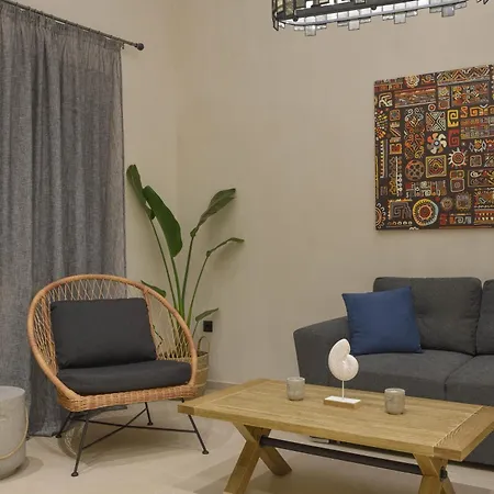 Appartement Modern Flat 2 Minutes From The Sea 1