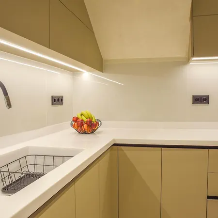 Appartement Modern Flat 2 Minutes From The Sea 1 *