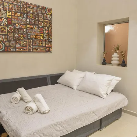 Appartement Modern Flat 2 Minutes From The Sea 1