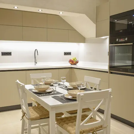 Modern Flat 2 Minutes From The Sea 1 Appartement Réthymnon